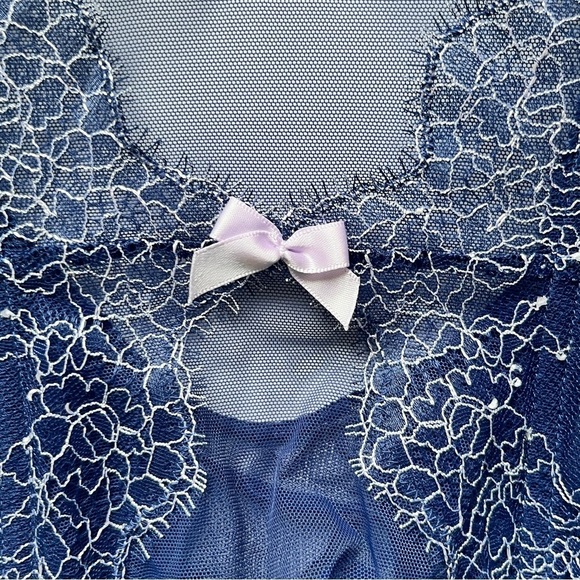 NWT Victoria's Secret Lingerie Corset Garter Lace Navy Lace Lilac Bustier 34C - Picture 10 of 16